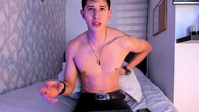 Dorianmistery2322  online show from 03/05/25, 11:27