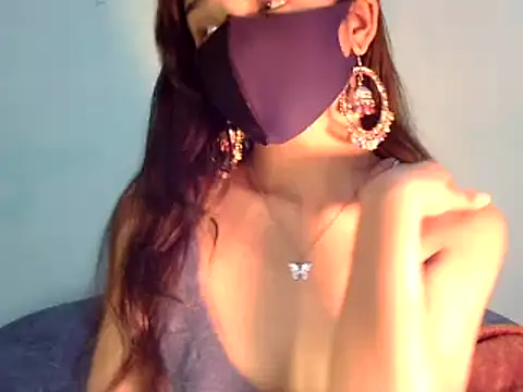 Snapshot of Cute_Alaina chatting on 01/18/25, 09:24 Cute Alaina online show from 01/18/25, 09:24