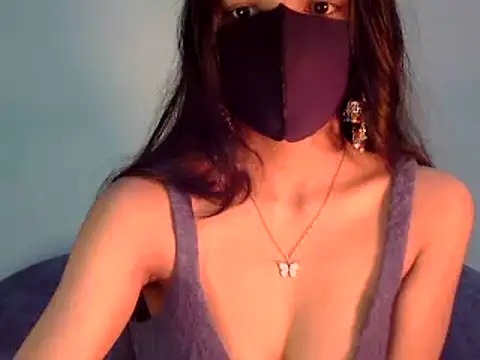 Snapshot of Cute_Alaina chatting on 01/22/25, 10:18 Cute Alaina online show from 01/22/25, 10:18