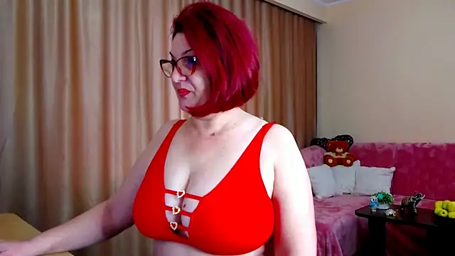 Snapshot of EdithCharm chatting on 02/04/26, 02:34 EdithCharm online show from 02/04/26, 02:34