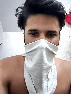 Snapshot of davidss57400 chatting on 10/25/25, 03:40 davidss57400 online show from 10/25/25, 03:40