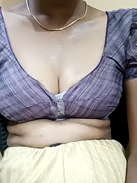 Snapshot of latha_telugu chatting on 12/22/25, 09:23 latha telugu online show from 12/22/25, 09:23