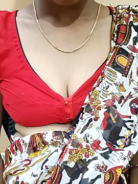 Snapshot of latha_telugu chatting on 01/14/26, 03:23 latha telugu online show from 01/14/26, 03:23