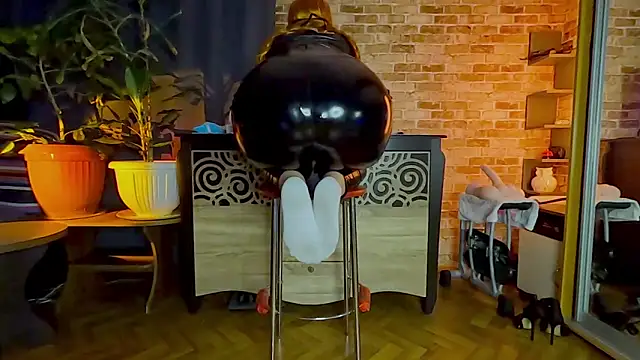 Snapshot of JosephinaBlack chatting on 03/10/26, 04:06 JosephinaBlack online show from 03/10/26, 04:06