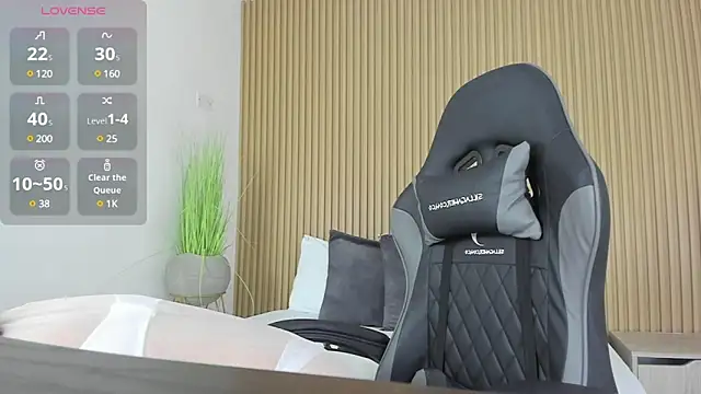 gipsela gomez online show from 02/25/25, 07:36