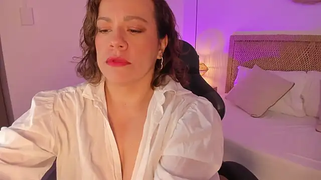 gipsela gomez online show from 06/20/26, 07:16