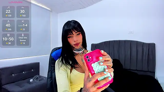 anne parker online show from 02/13/25, 01:15