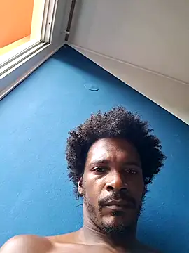 Snapshot of pikolo97 chatting on 10/30/25, 11:22 pikolo97 online show from 10/30/25, 11:22