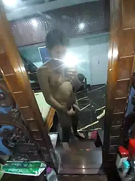 Snapshot of Dexiboy chatting on 01/24/25, 12:10 Dexiboy online show from 01/24/25, 12:10