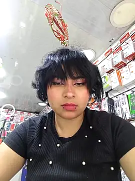 TioreHentai online show from 12/15/25, 08:46