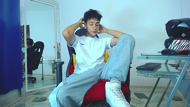 Zacktk7 online show from 01/09/25, 08:55