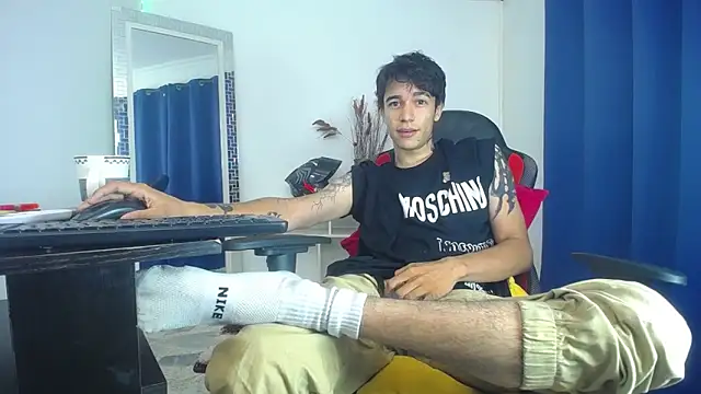 Zacktk7 online show from 01/31/25, 11:45