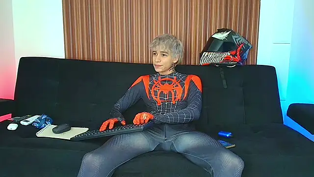 Zacktk7 online show from 03/04/25, 11:11