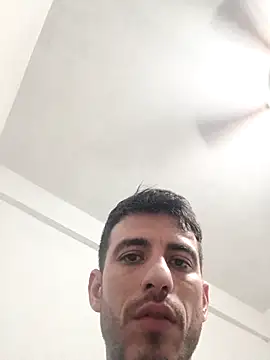 jhonyhot9292 online show from 11/23/25, 12:32