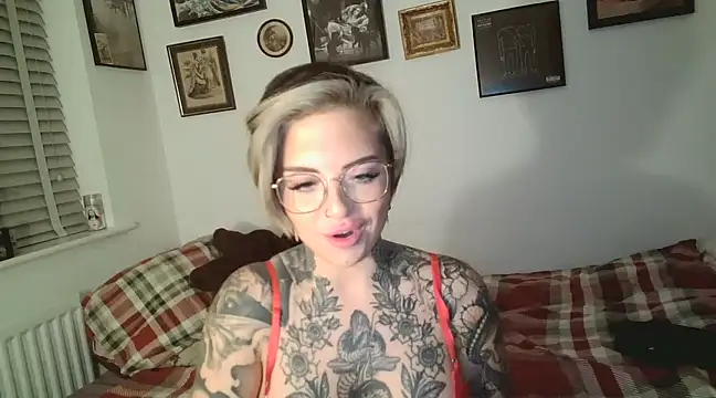 Alexandersonxo online show from 12/19/24, 10:00