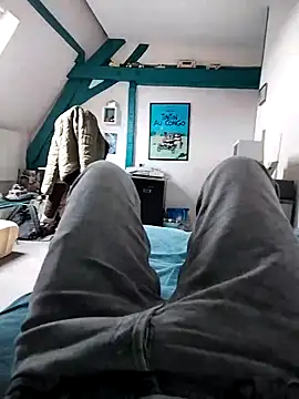 JulesG18 online show from 02/28/26, 11:22