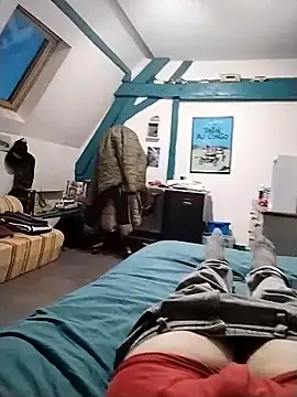 JulesG18 online show from 03/01/26, 05:59