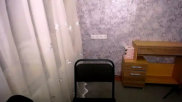 Queen ofLove online show from 12/23/24, 05:00