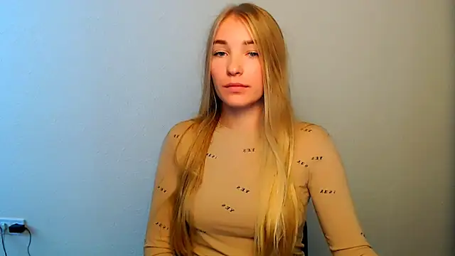 Queen ofLove online show from 10/12/25, 11:42