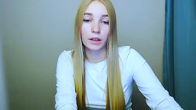 Queen ofLove online show from 12/03/25, 09:35