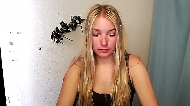 Queen ofLove online show from 06/07/26, 11:47