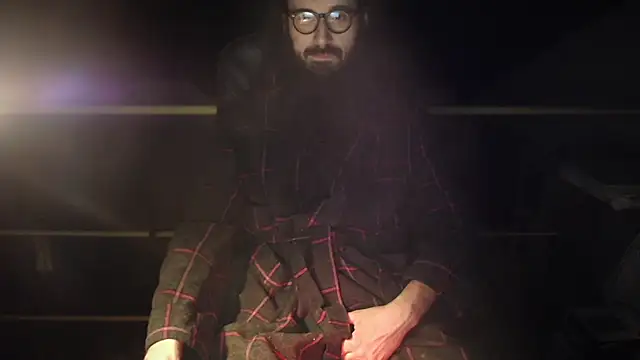 contemptumundi888 online show from 02/18/25, 09:09