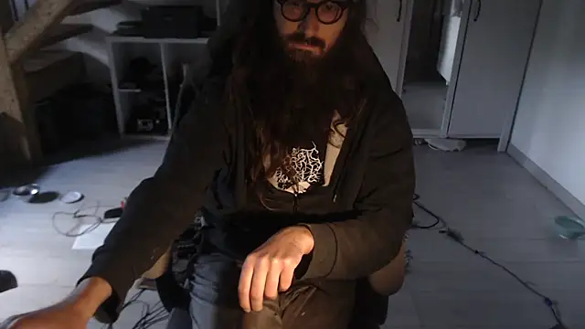 Snapshot of contemptumundi888 chatting on 05/19/26, 05:19 contemptumundi888 online show from 05/19/26, 05:19