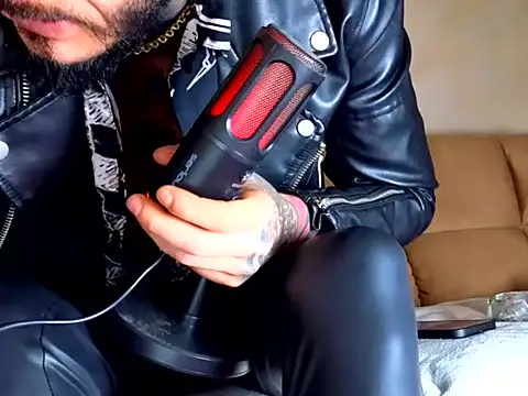 MentoXXL online show from 05/14/26, 05:14