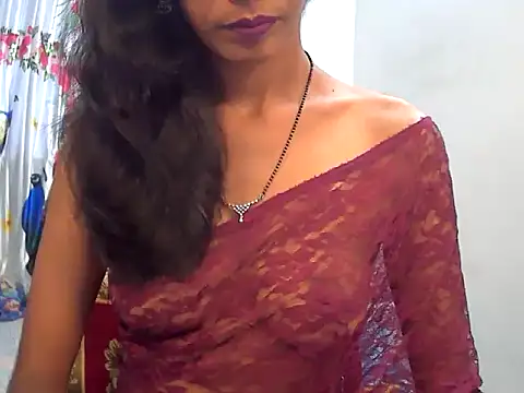 Snapshot of sexy_janu25 chatting on 06/16/26, 05:10 sexy janu25 online show from 06/16/26, 05:10