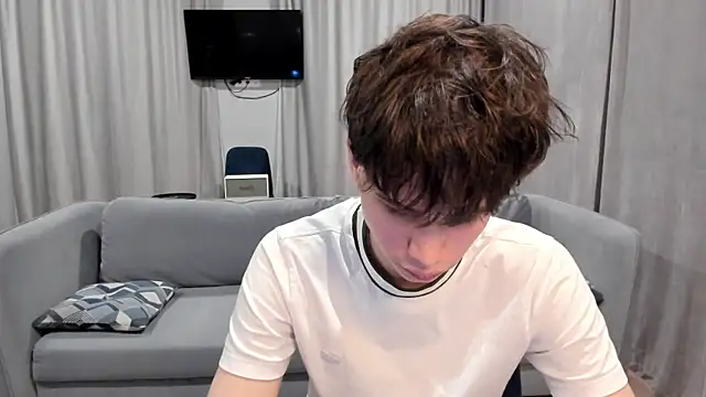 Im Shine Guy online show from 12/07/24, 07:21