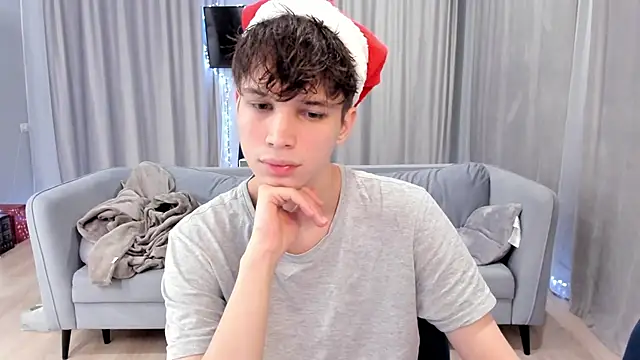 Im Shine Guy online show from 12/30/24, 08:58