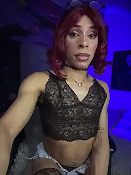 Snapshot of Diana_2003 chatting on 01/11/26, 03:39 Diana 2003 online show from 01/11/26, 03:39