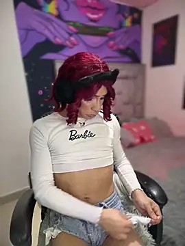 Snapshot of Diana_2003 chatting on 02/04/26, 09:15 Diana 2003 online show from 02/04/26, 09:15