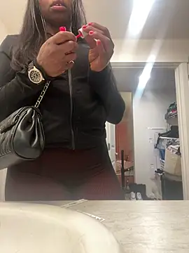 Snapshot of Alexkapriii3 chatting on 01/19/26, 02:04 Alexkapriii3 online show from 01/19/26, 02:04