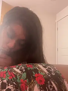 Snapshot of Alexkapriii3 chatting on 03/07/26, 06:32 Alexkapriii3 online show from 03/07/26, 06:32