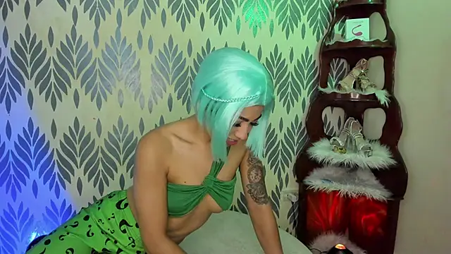 AndreaVelasco online show from 02/19/25, 08:31