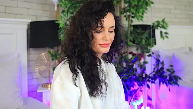 CarlaWhite online show from 11/28/25, 03:53