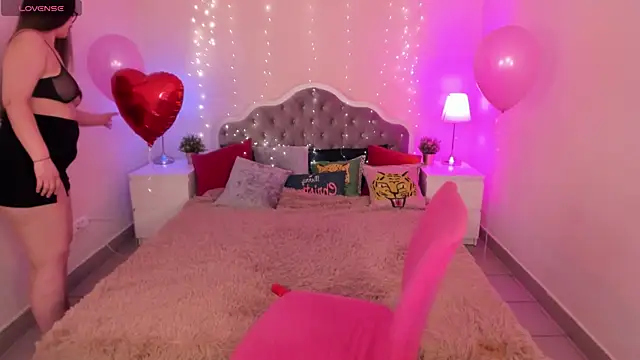 Aria Blisss online show from 02/14/25, 01:56