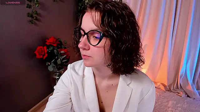 Snapshot of mind_game chatting on 02/21/25, 05:56 mind game online show from 02/21/25, 05:56