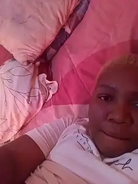 teebitch93 online show from 04/15/26, 12:01