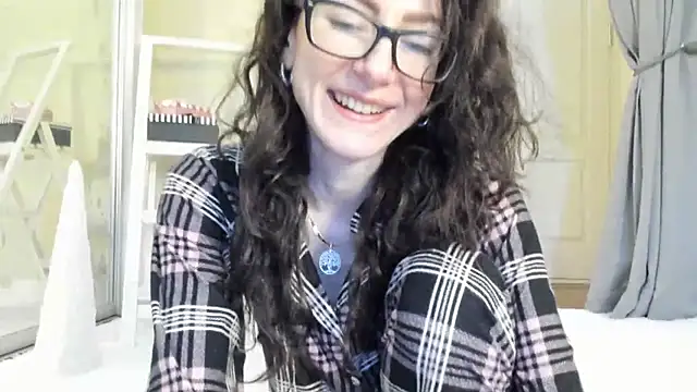 Baby Jewel online show from 12/24/24, 11:17