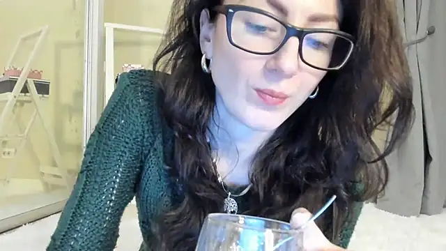 Baby Jewel online show from 02/20/25, 11:09