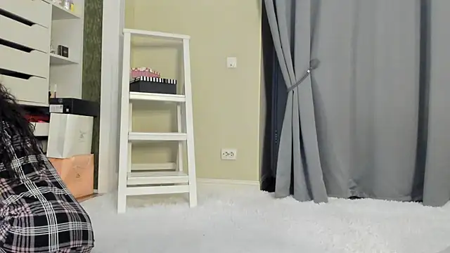 Baby Jewel online show from 10/21/25, 11:11