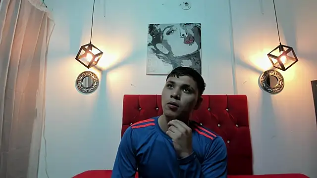 couple lovelyds online show from 01/29/25, 10:01