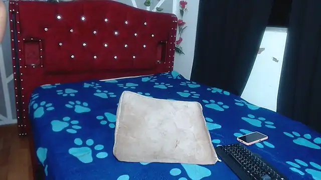 stephanieross202cl online show from 03/13/25, 06:16