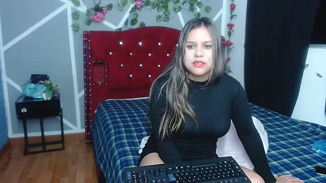 stephanieross202cl online show from 03/16/25, 06:20