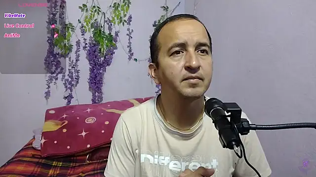 yazforeSolo online show from 09/26/25, 01:37