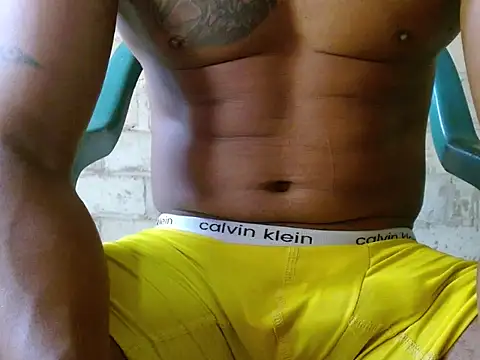 fernandez latinblackk online show from 09/13/25, 04:29