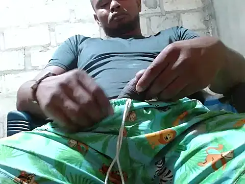 fernandez latinblackk online show from 10/22/25, 12:00