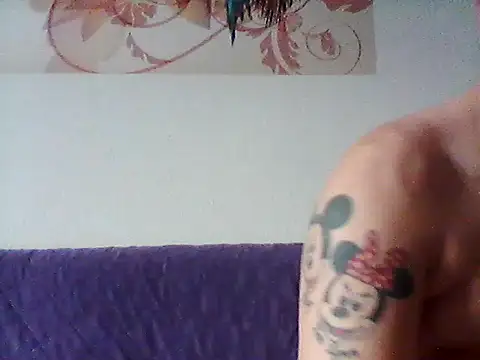 ich411983 online show from 04/13/26, 08:31